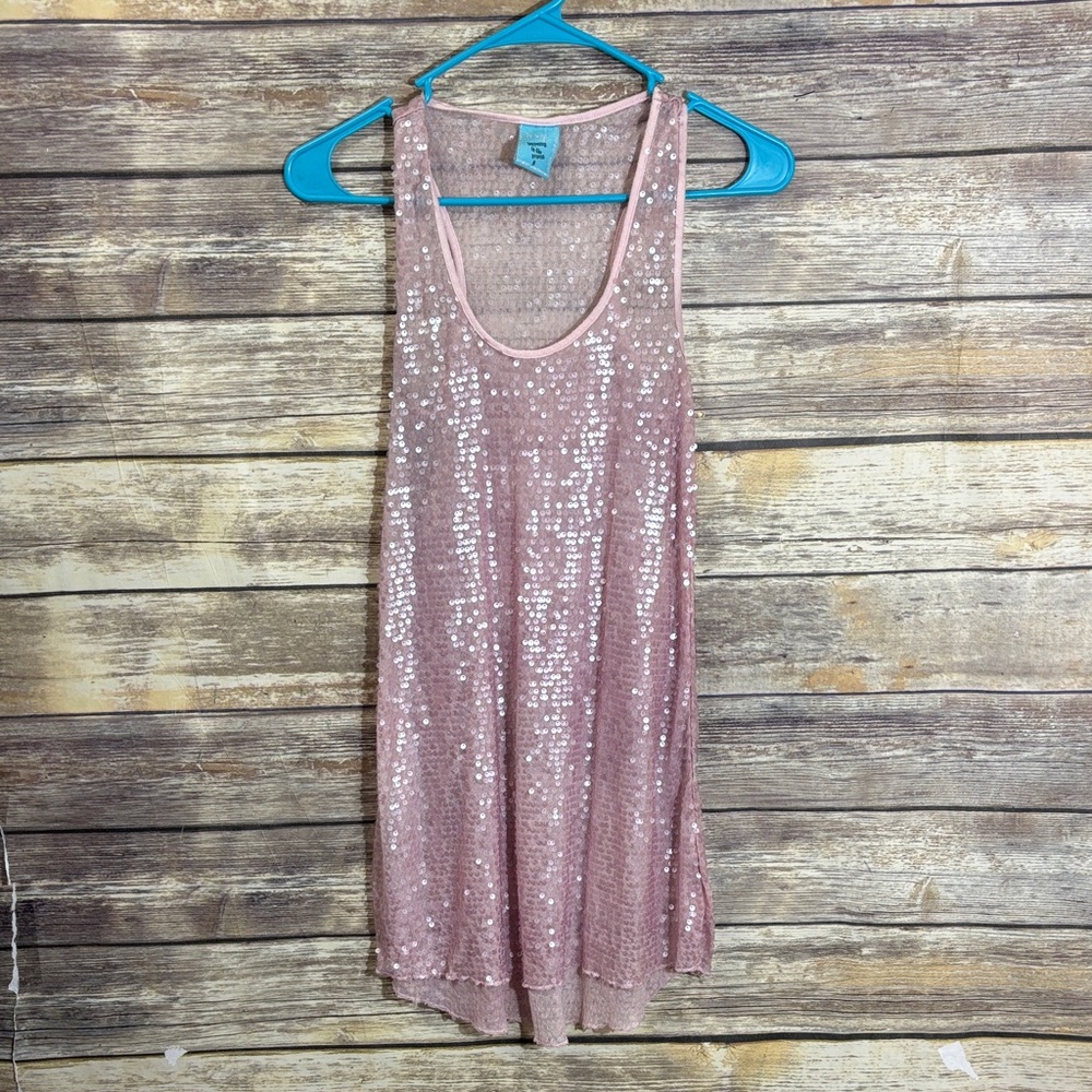 h.i.p. Shimmering Pink‎ Sequin Top S Small Happening in the Present